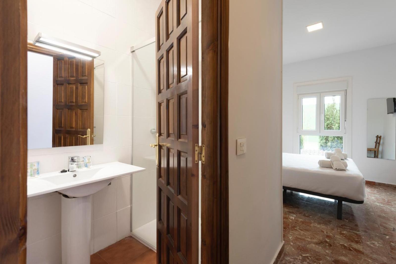 Hostal La Via Verde Саррион Экстерьер фото